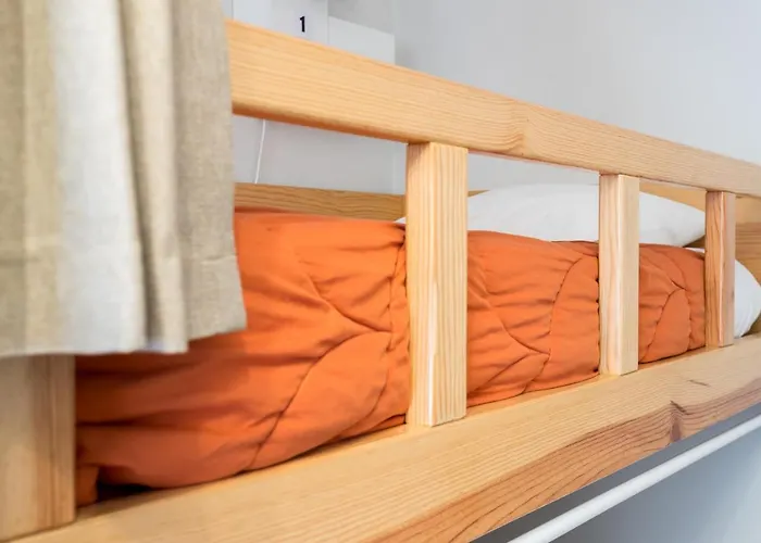 אכסניה Lisboa Central Hostel *