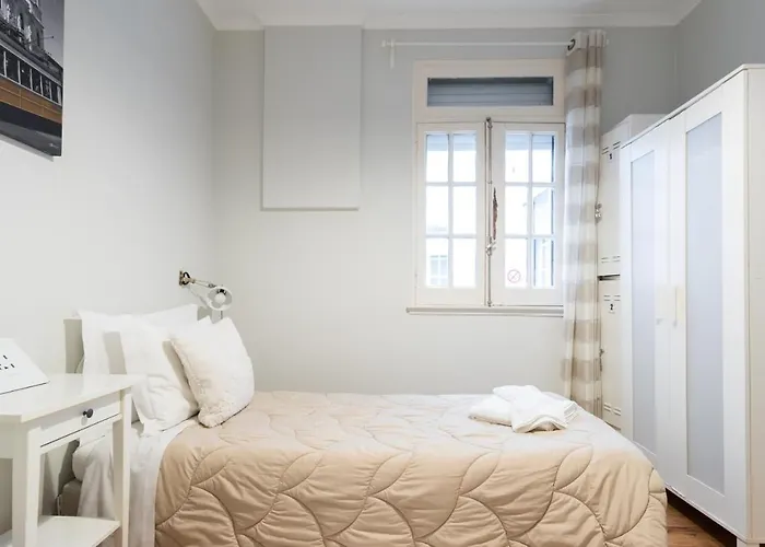 Lisboa Central Hostel *