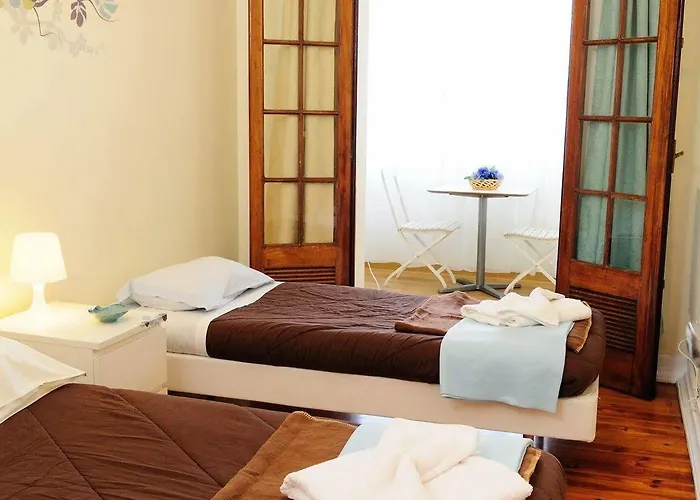 Lisboa Central Hostel *