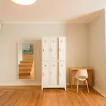 Albergue Lisboa Central Hostel *
