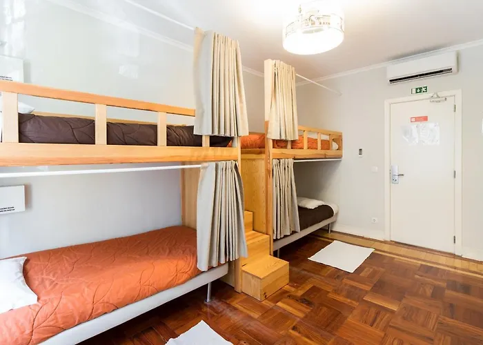 Lisboa Central Hostel * Лиссабон
