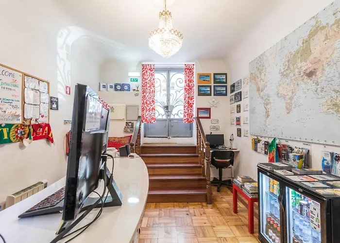 Lisboa Central Hostel *