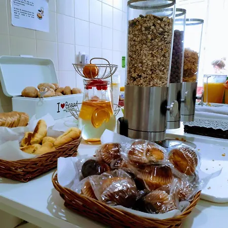 Ostello Lisboa Central Hostel *